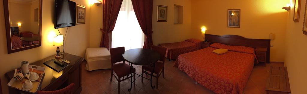 Hotel Mediterraneo Syracuse Exterior foto